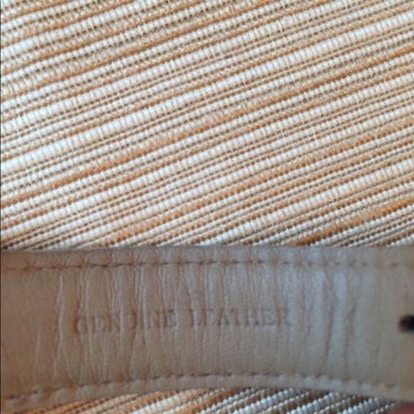 🌺Host’s Pick x 2🌺 Authentic Burberry Rose Gold Tone Leather Watch BU9109 Swiss - Picture 8 of 10